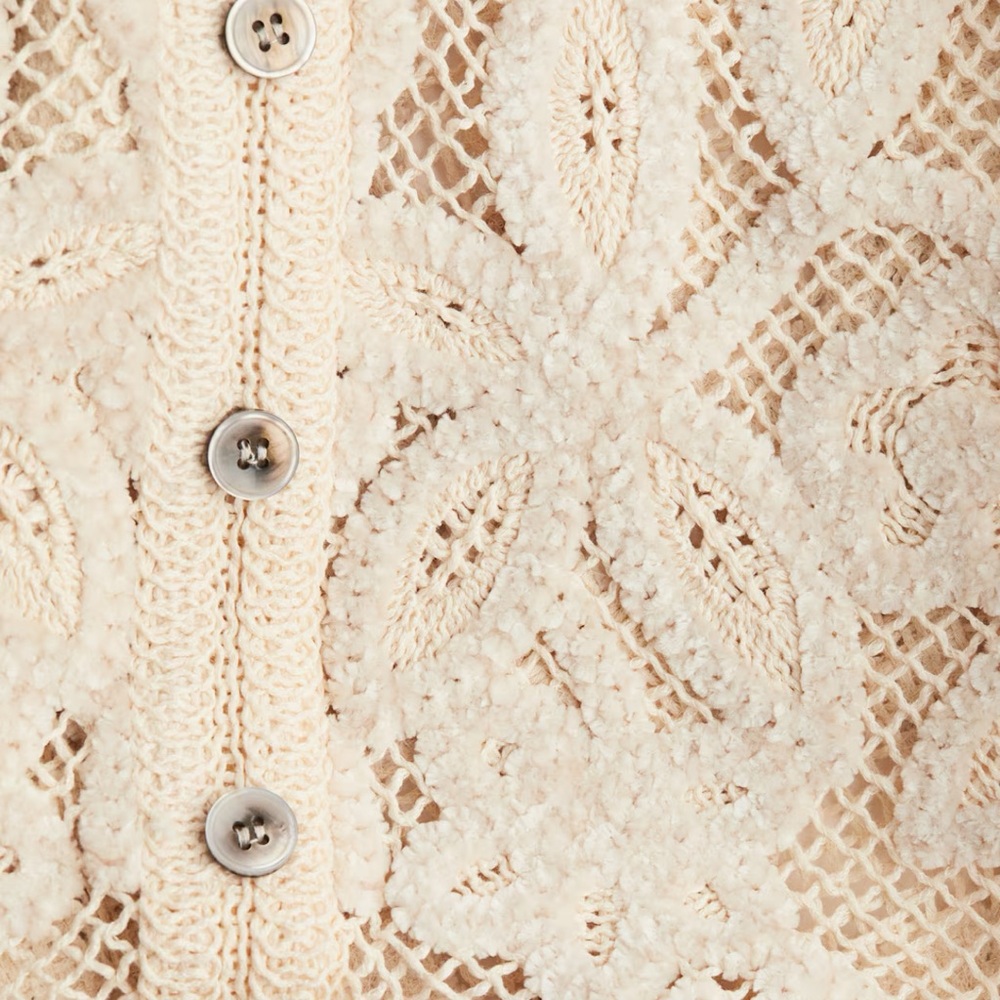 H&M Elegant Cream Lace Maxi Dress - Picture 3 of 3